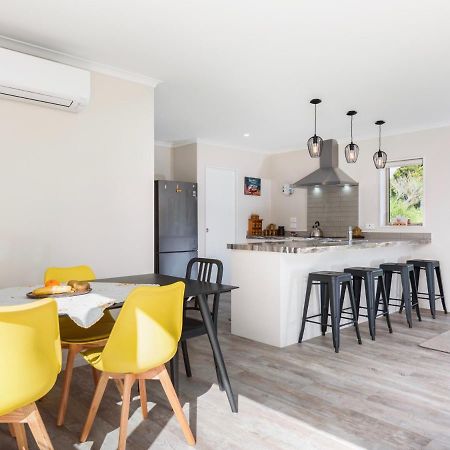 Modern Beach Break - Waihi Beach Holiday Home Ngoại thất bức ảnh