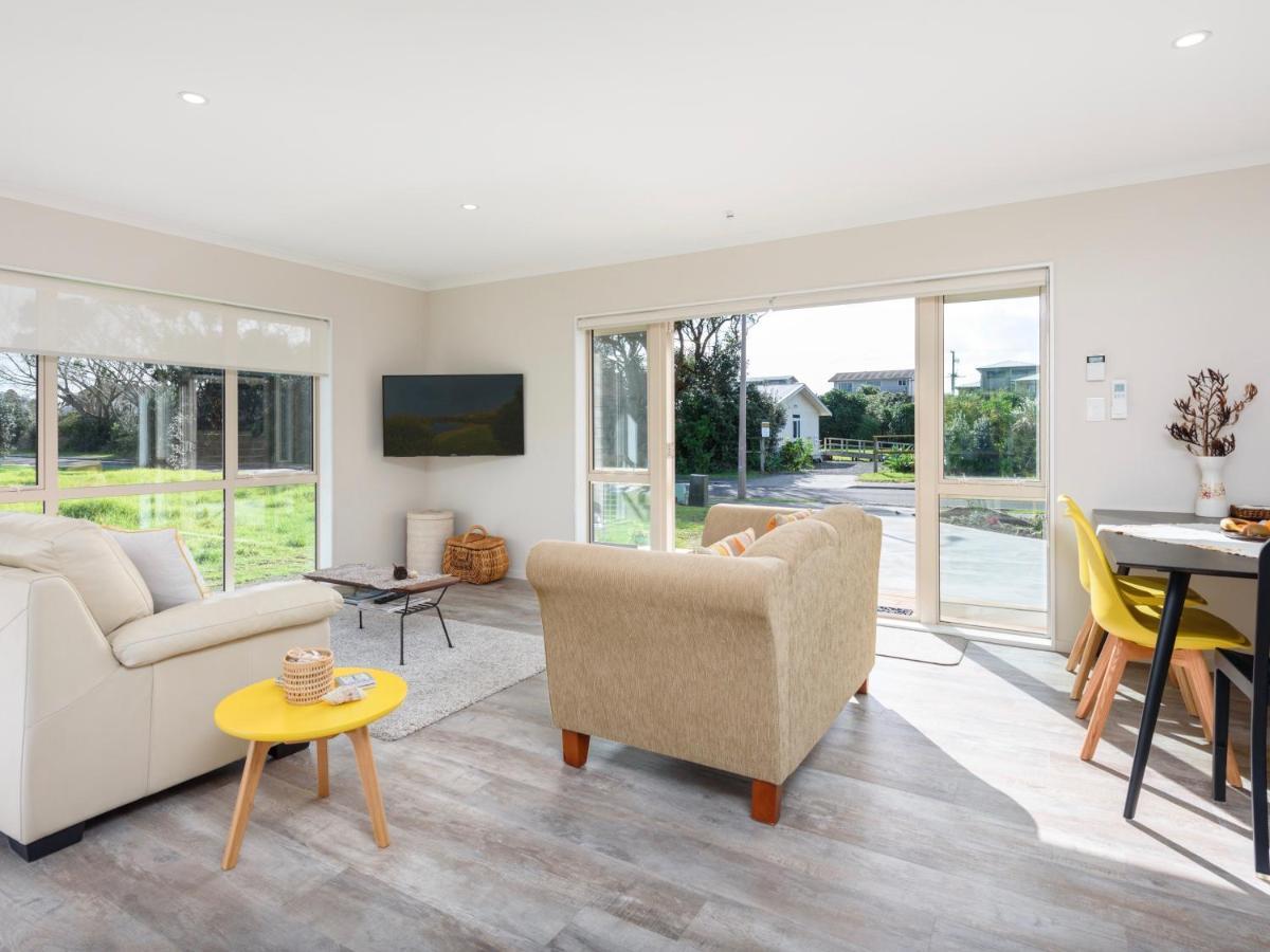 Modern Beach Break - Waihi Beach Holiday Home Ngoại thất bức ảnh